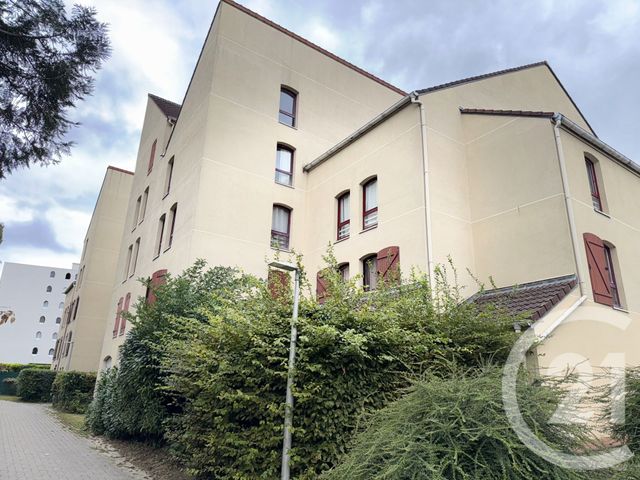 Appartement F3 à vendre - 3 pièces - 70 m2 - Sarcelles - 95 - ILE-DE-FRANCE