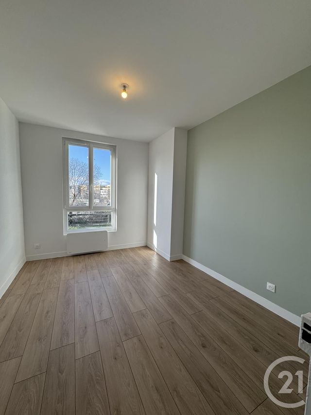 Appartement &agrave; louer - 2 pi&egrave;ces - 27,97 m2 - St Denis - 93 - ILE-DE-FRANCE