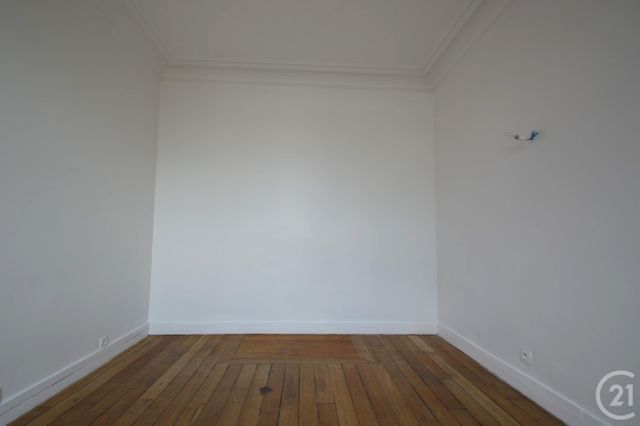 Appartement F2 &agrave; louer - 2 pi&egrave;ces - 33,08 m2 - La Plaine St Denis - 93 - ILE-DE-FRANCE