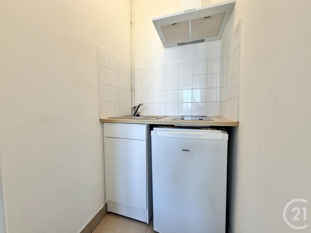 Appartement Studio &agrave; louer - 1 pi&egrave;ce - 18 m2 - St Denis - 93 - ILE-DE-FRANCE