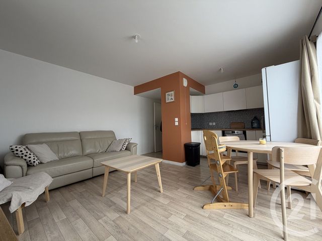 Appartement F3 &agrave; vendre - 3 pi&egrave;ces - 60,25 m2 - Villiers Le Bel - 95 - ILE-DE-FRANCE