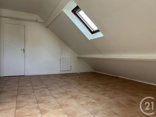 Maison &agrave; louer - 7 pi&egrave;ces - 122,01 m2 - Le Thillay - 95 - ILE-DE-FRANCE