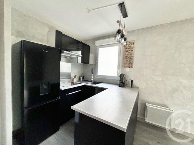 Appartement F3 &agrave; louer - 3 pi&egrave;ces - 56,39 m2 - St Denis - 93 - ILE-DE-FRANCE