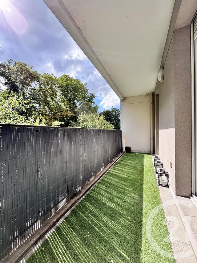 Appartement F3 &agrave; louer - 3 pi&egrave;ces - 56,39 m2 - St Denis - 93 - ILE-DE-FRANCE