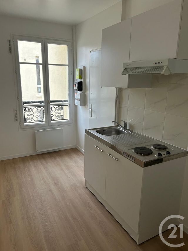 Appartement F1 &agrave; louer - 1 pi&egrave;ce - 23,30 m2 - La Plaine St Denis - 93 - ILE-DE-FRANCE