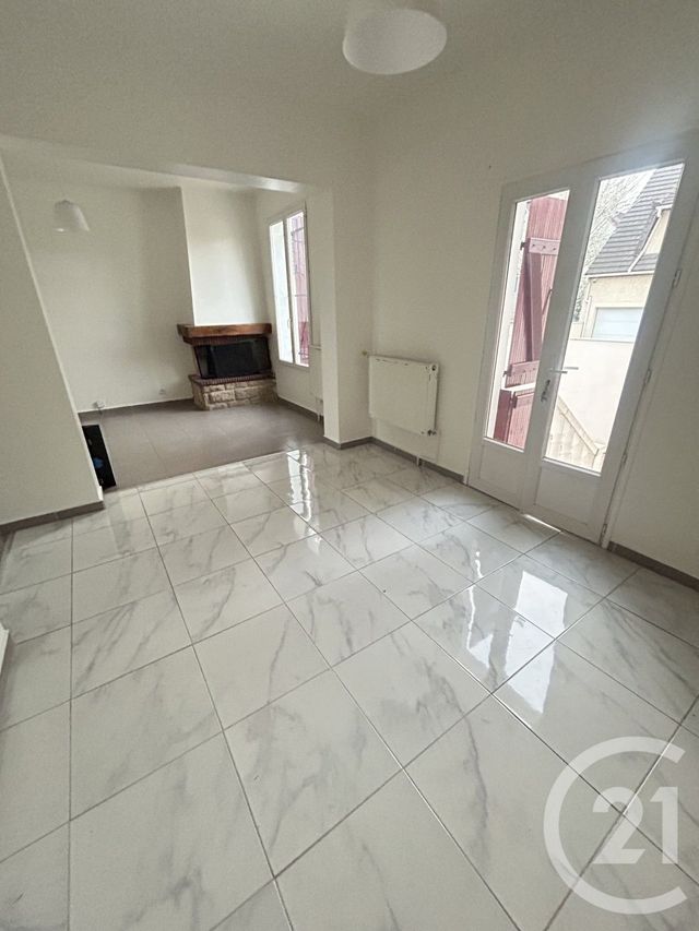 Maison &agrave; louer - 4 pi&egrave;ces - 73 m2 - Garges Les Gonesse - 95 - ILE-DE-FRANCE
