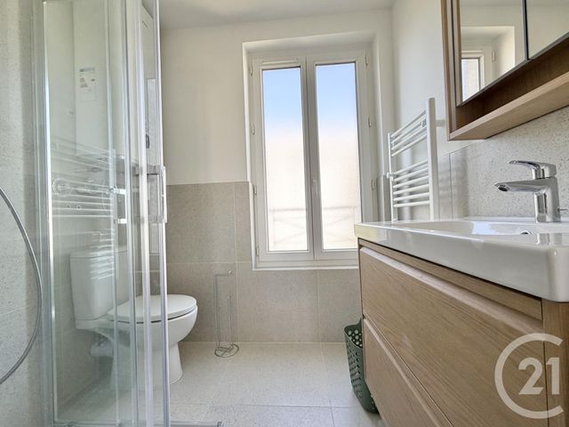 Appartement &agrave; louer - 2 pi&egrave;ces - 34 m2 - Aubervilliers - 93 - ILE-DE-FRANCE