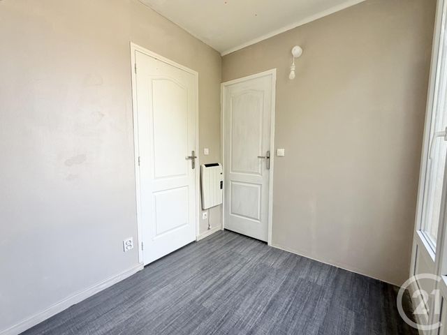 Appartement F2 &agrave; louer - 2 pi&egrave;ces - 43,30 m2 - Villiers Le Bel - 95 - ILE-DE-FRANCE