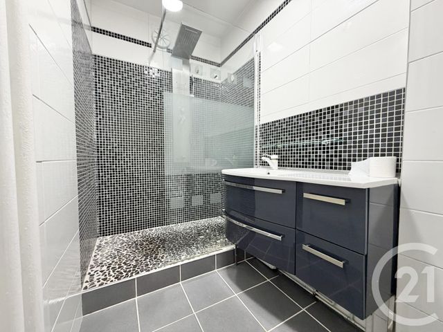 Appartement F2 &agrave; louer - 2 pi&egrave;ces - 43,30 m2 - Villiers Le Bel - 95 - ILE-DE-FRANCE