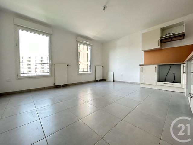 Appartement F2 &agrave; louer - 2 pi&egrave;ces - 45,39 m2 - Pierrefitte Sur Seine - 93 - ILE-DE-FRANCE