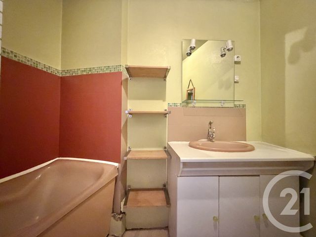 Appartement F2 &agrave; louer - 2 pi&egrave;ces - 51,30 m2 - St Denis - 93 - ILE-DE-FRANCE