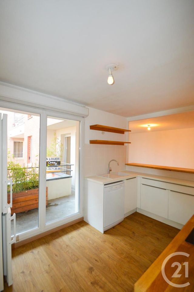 Appartement F4 à louer - 4 pièces - 82,73 m2 - St Ouen - 93 - ILE-DE-FRANCE