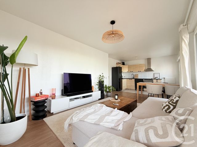 Appartement F3 &agrave; vendre - 3 pi&egrave;ces - 62,24 m2 - St Ouen - 93 - ILE-DE-FRANCE