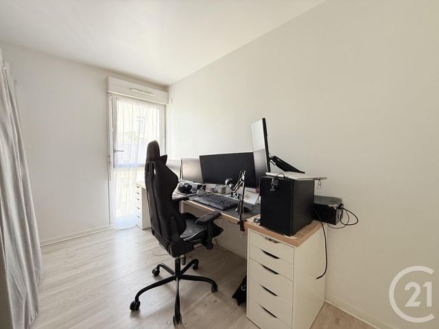 Appartement F3 &agrave; vendre - 3 pi&egrave;ces - 62,24 m2 - St Ouen - 93 - ILE-DE-FRANCE