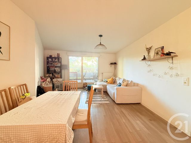 Appartement F3 &agrave; vendre - 3 pi&egrave;ces - 63,53 m2 - St Denis - 93 - ILE-DE-FRANCE
