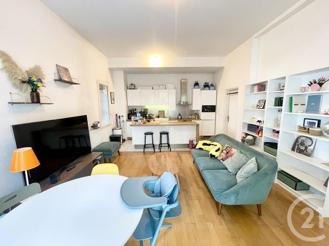 Appartement F4 à vendre - 4 pièces - 78 m2 - L Ile St Denis - 93 - ILE-DE-FRANCE