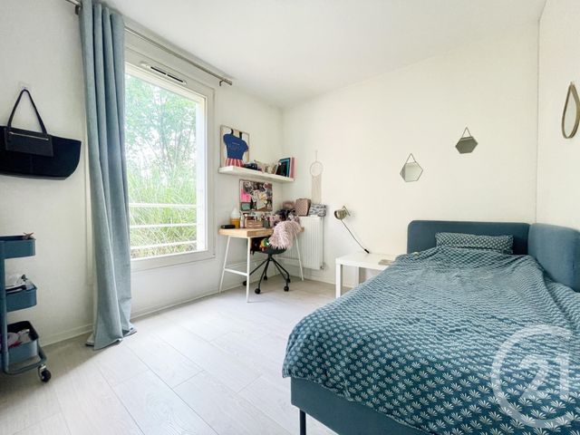 Appartement F4 à vendre - 4 pièces - 78 m2 - L Ile St Denis - 93 - ILE-DE-FRANCE