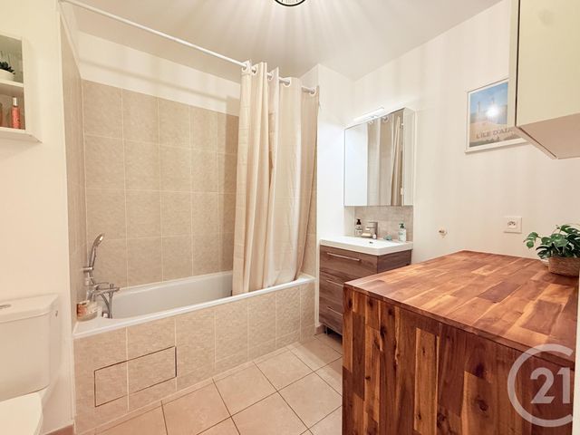 Appartement F3 &agrave; vendre - 3 pi&egrave;ces - 69,52 m2 - St Ouen - 93 - ILE-DE-FRANCE