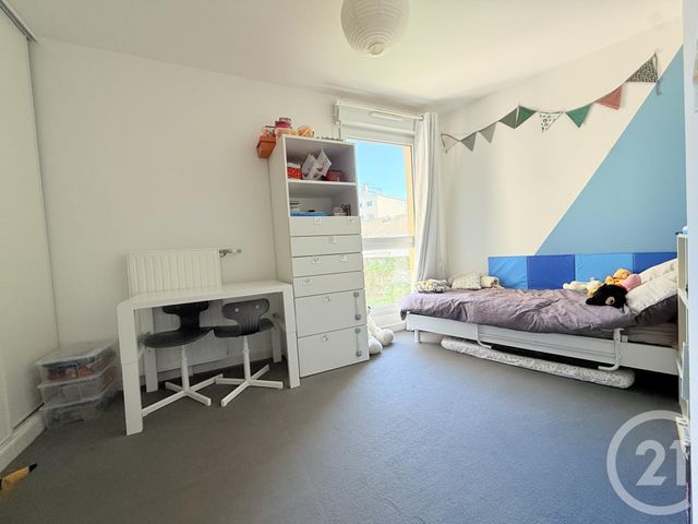 Appartement F3 &agrave; vendre - 3 pi&egrave;ces - 69,52 m2 - St Ouen - 93 - ILE-DE-FRANCE
