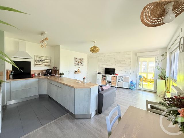 Appartement F3 &agrave; vendre - 3 pi&egrave;ces - 69,52 m2 - St Ouen - 93 - ILE-DE-FRANCE