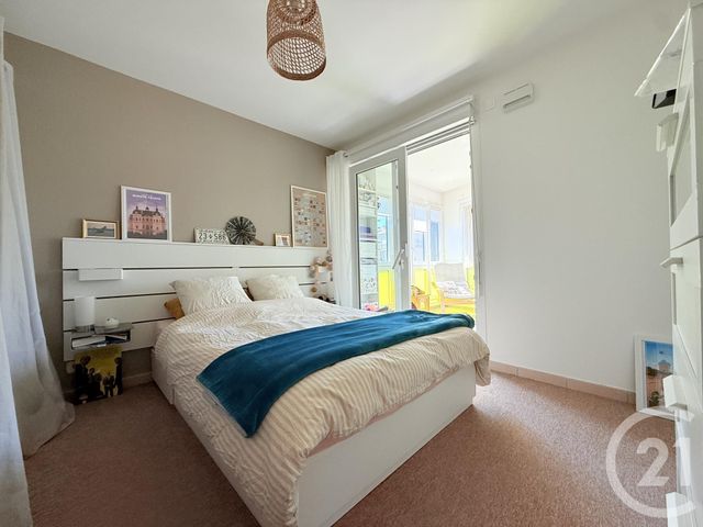 Appartement F3 &agrave; vendre - 3 pi&egrave;ces - 69,52 m2 - St Ouen - 93 - ILE-DE-FRANCE