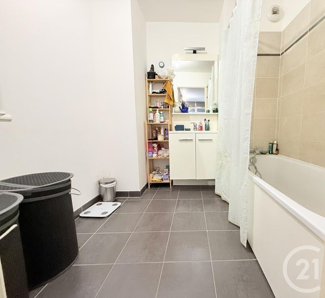 Appartement F2 à vendre - 2 pièces - 47,22 m2 - St Ouen - 93 - ILE-DE-FRANCE