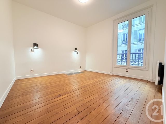 Appartement F3 à vendre - 3 pièces - 52,27 m2 - Paris - 75020 - ILE-DE-FRANCE