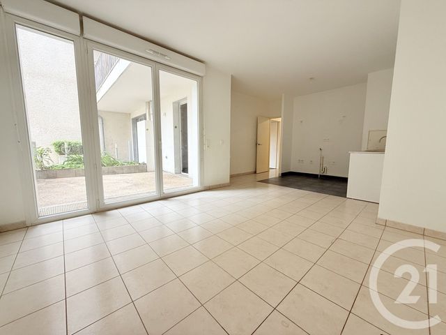 Appartement F2 à louer ST OUEN