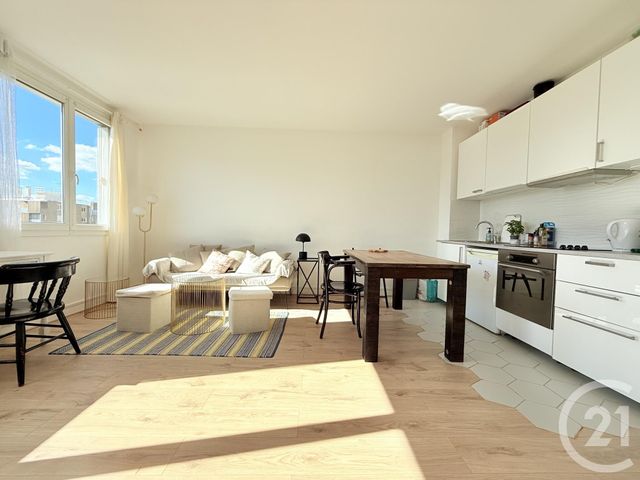 Appartement F2 à vendre - 2 pièces - 44,14 m2 - St Ouen - 93 - ILE-DE-FRANCE