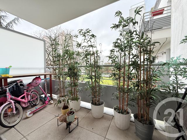 Appartement F3 &agrave; vendre - 3 pi&egrave;ces - 70,34 m2 - St Ouen - 93 - ILE-DE-FRANCE