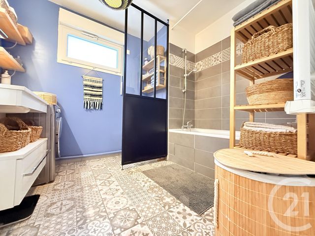 Appartement F4 &agrave; vendre - 4 pi&egrave;ces - 80,31 m2 - St Ouen - 93 - ILE-DE-FRANCE