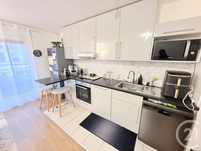 Appartement F3 &agrave; louer - 3 pi&egrave;ces - 59,99 m2 - St Ouen - 93 - ILE-DE-FRANCE