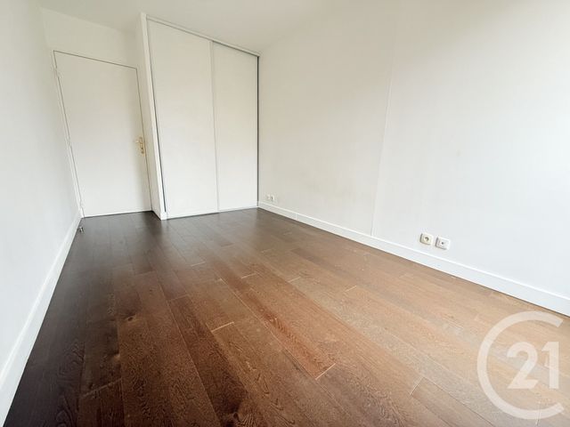 Appartement F4 &agrave; louer - 4 pi&egrave;ces - 79,72 m2 - St Denis - 93 - ILE-DE-FRANCE