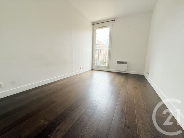 Appartement F4 &agrave; louer - 4 pi&egrave;ces - 79,72 m2 - St Denis - 93 - ILE-DE-FRANCE