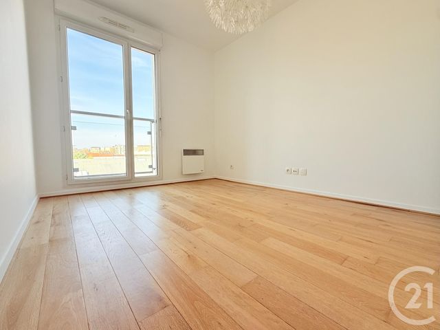 Appartement F4 &agrave; vendre - 3 pi&egrave;ces - 84 m2 - St Ouen - 93 - ILE-DE-FRANCE