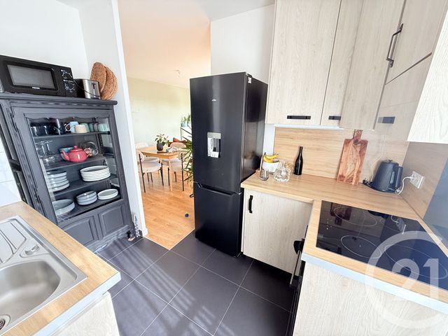 Appartement F3 &agrave; louer - 3 pi&egrave;ces - 65,44 m2 - St Ouen - 93 - ILE-DE-FRANCE