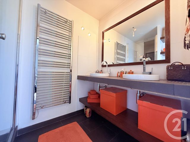 Appartement &agrave; vendre - 5 pi&egrave;ces - 99,58 m2 - St Ouen - 93 - ILE-DE-FRANCE