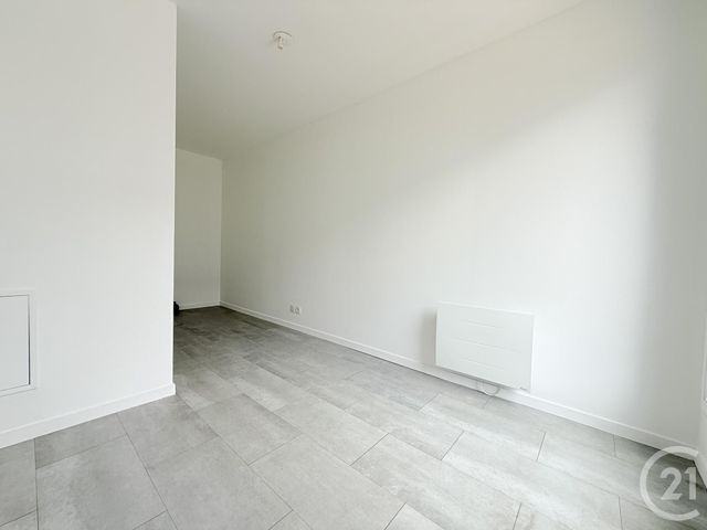 Appartement &agrave; vendre - 5 pi&egrave;ces - 99,58 m2 - St Ouen - 93 - ILE-DE-FRANCE
