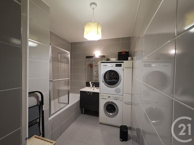 Appartement F3 &agrave; louer - 3 pi&egrave;ces - 64,09 m2 - St Ouen - 93 - ILE-DE-FRANCE