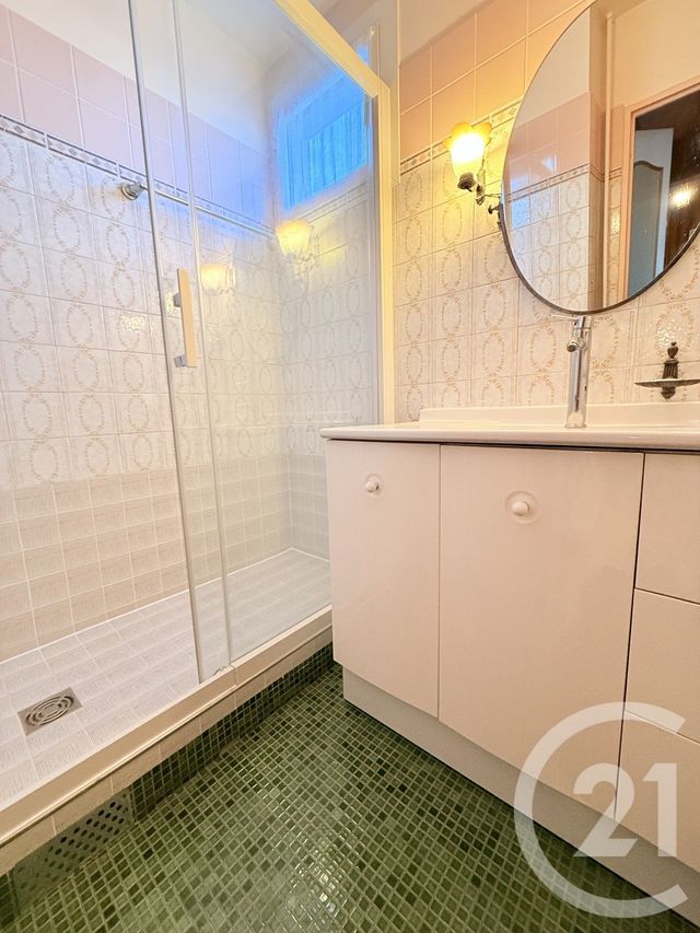 Appartement F3 &agrave; vendre - 3 pi&egrave;ces - 68,99 m2 - St Ouen - 93 - ILE-DE-FRANCE