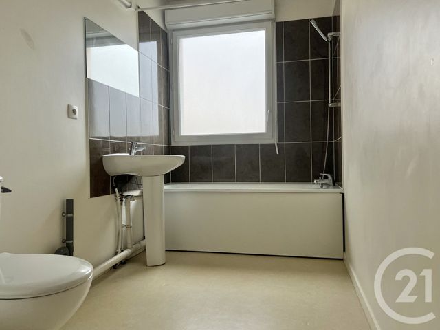 Appartement F2 &agrave; louer - 2 pi&egrave;ces - 43,15 m2 - Garges Les Gonesse - 95 - ILE-DE-FRANCE