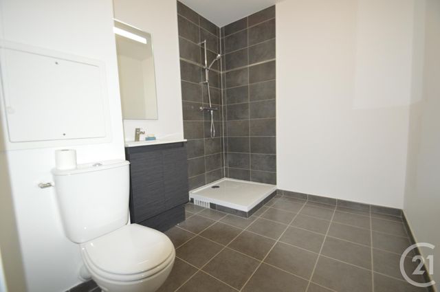 Appartement F1 &agrave; louer - 1 pi&egrave;ce - 29,46 m2 - St Denis - 93 - ILE-DE-FRANCE