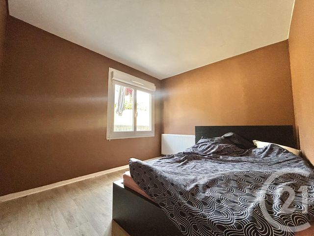Appartement F4 &agrave; louer - 4 pi&egrave;ces - 77 m2 - Senlis - 60 - PICARDIE