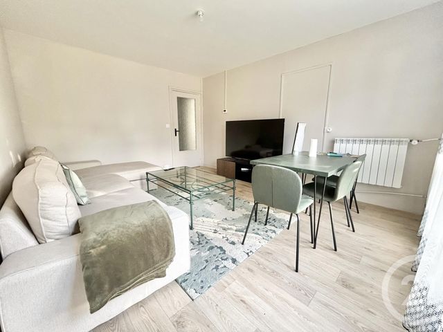 Appartement F4 &agrave; louer - 4 pi&egrave;ces - 77 m2 - Senlis - 60 - PICARDIE