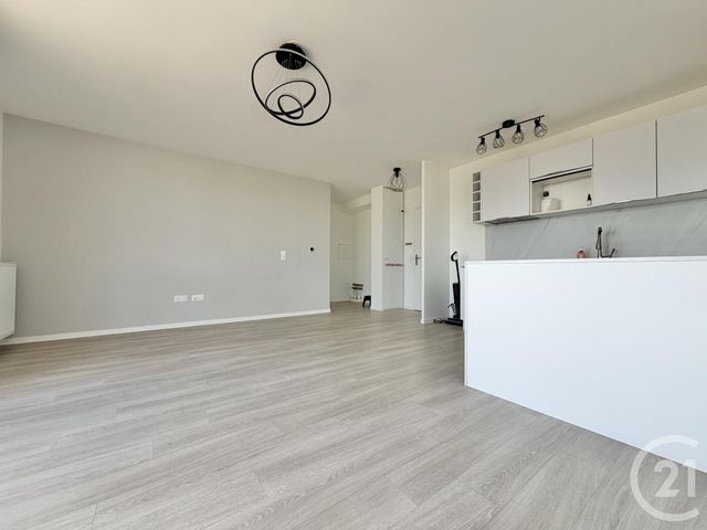 Appartement F4 &agrave; vendre - 4 pi&egrave;ces - 80 m2 - St Denis - 93 - ILE-DE-FRANCE