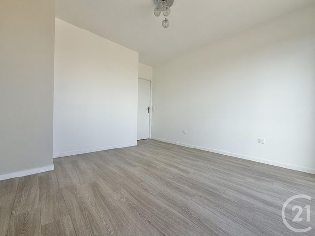 Appartement F4 &agrave; vendre - 4 pi&egrave;ces - 80 m2 - St Denis - 93 - ILE-DE-FRANCE