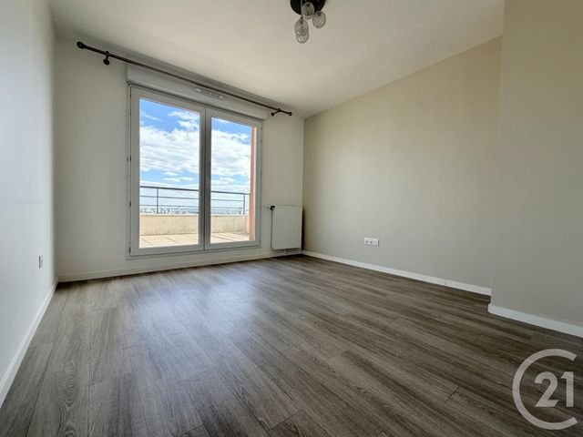 Appartement F4 &agrave; vendre - 4 pi&egrave;ces - 80 m2 - St Denis - 93 - ILE-DE-FRANCE