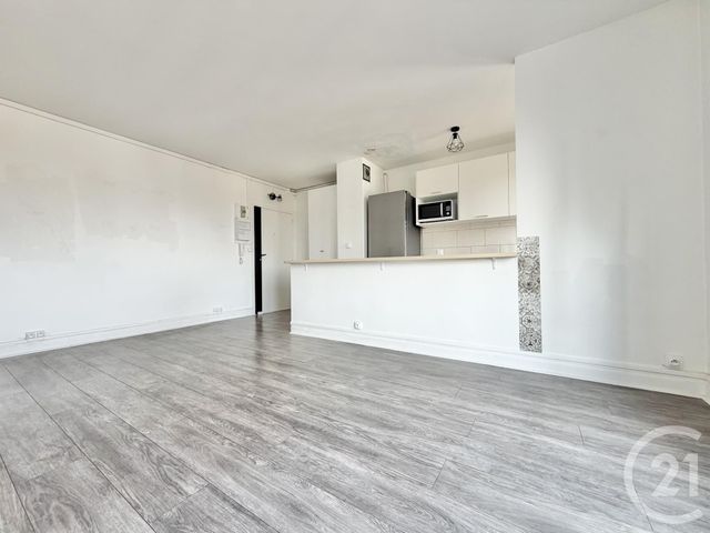 Appartement F2 à louer ST DENIS