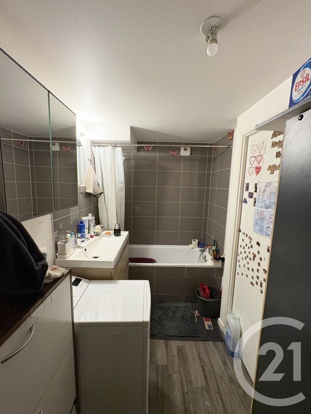 Appartement &agrave; vendre - 3 pi&egrave;ces - 56 m2 - Stains - 93 - ILE-DE-FRANCE