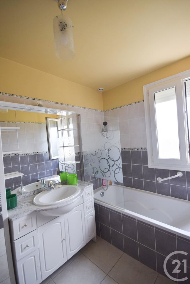 Afficher la photo en grand Maison à vendre - 7 pièces - 168 m2 - Stains - 93 - ILE-DE-FRANCE